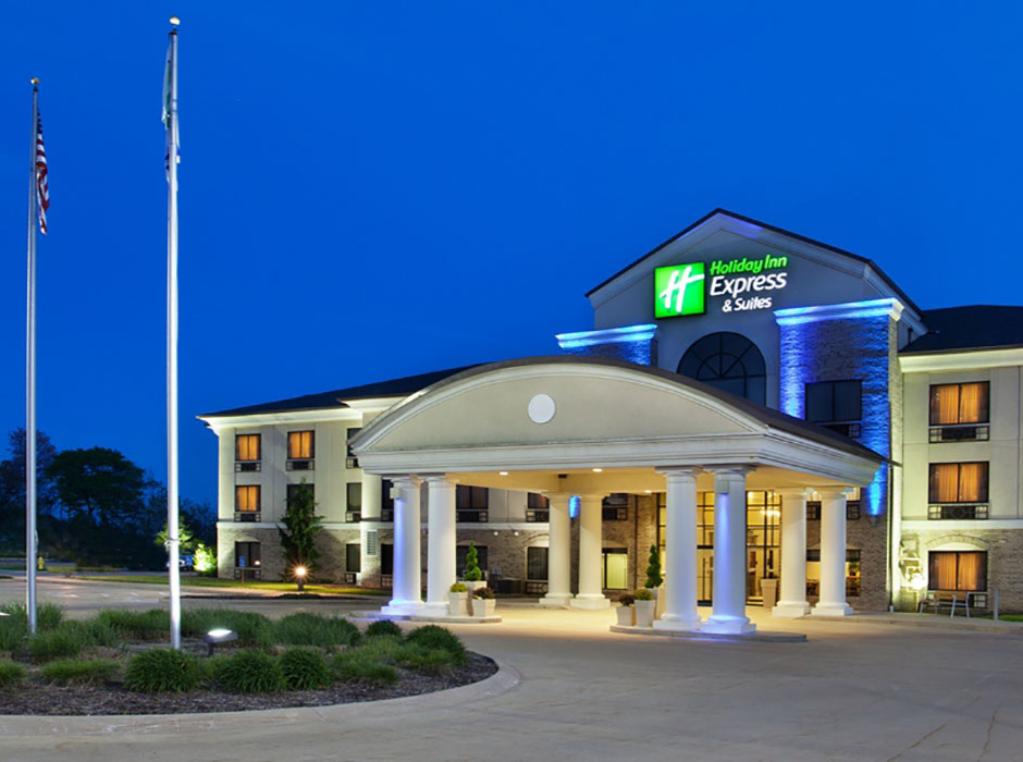 Holiday Inn Express & Suites Wadsworth