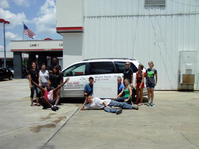 Parks Toyota participating in a DeLand High School car wash